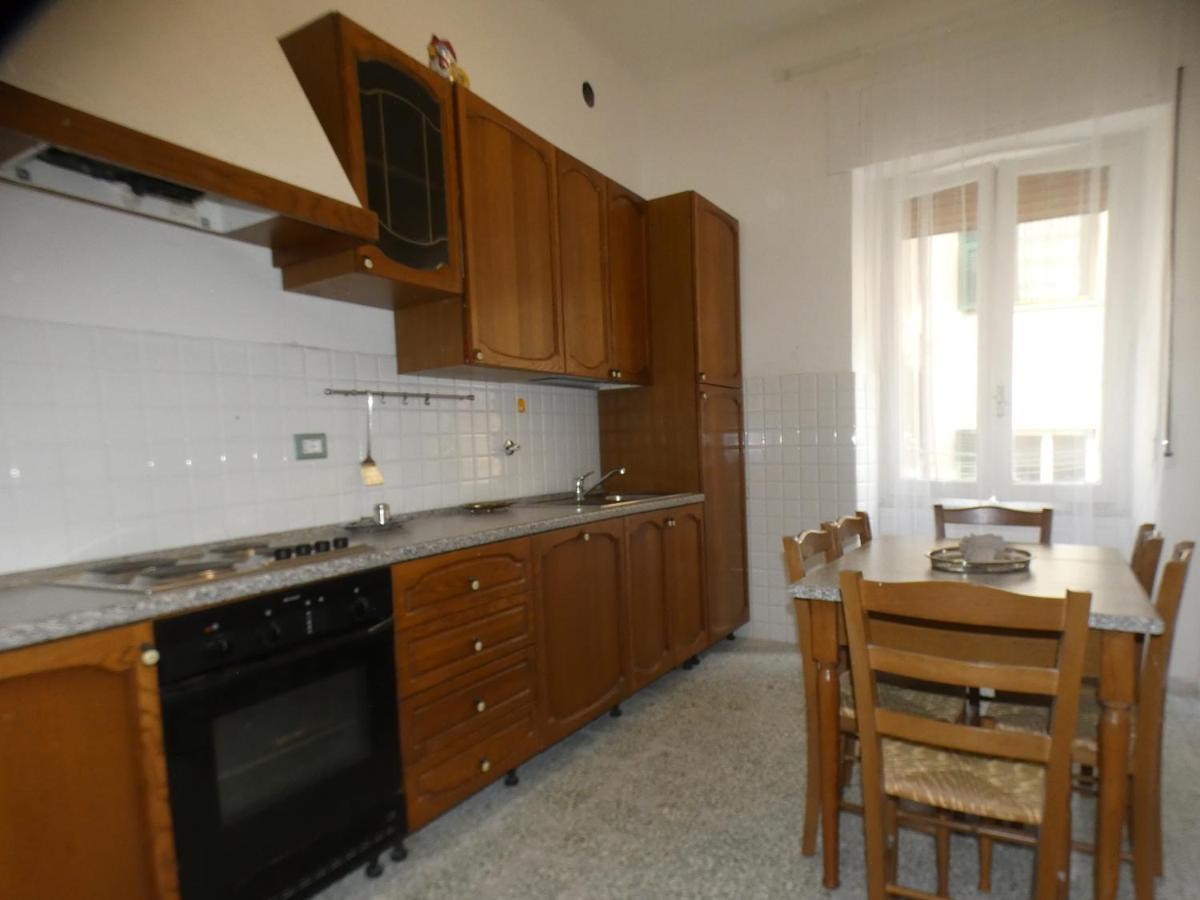 A La Gare Apartment *
